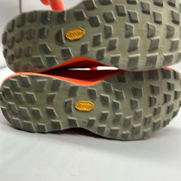Arc’teryx Norvan LD 2 With Vibram Soles Running Women's sz 7.5 - Picture 7 of 8